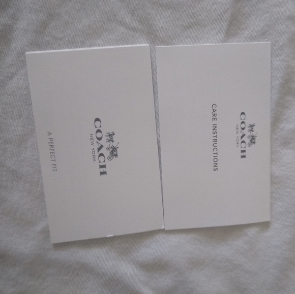 Coach F53429  Crossgrain Leather Corner Zip Wristlet, SV/Metallic Purple… - Picture 10 of 13